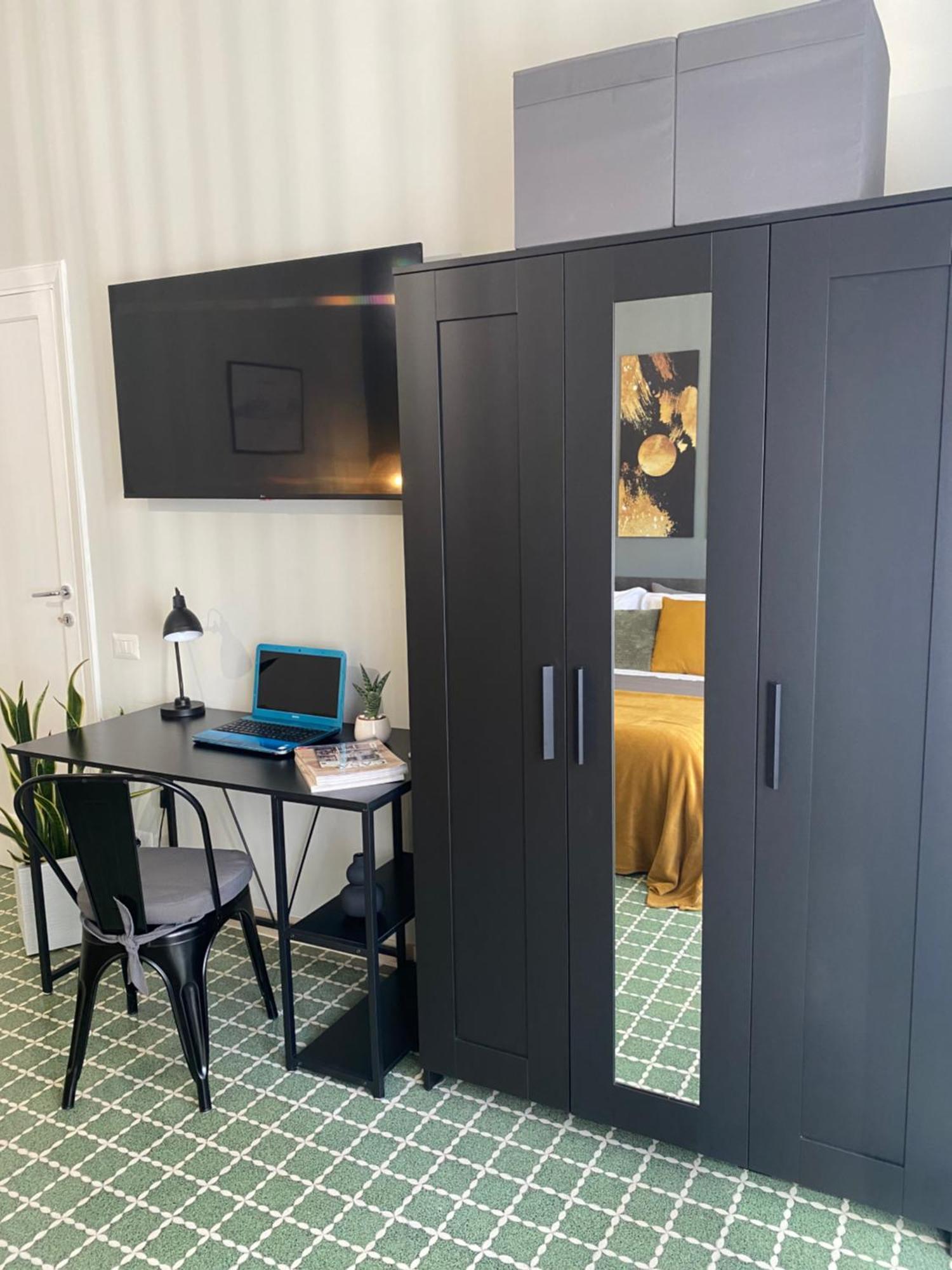 Bright Apartment Near San Pietro Рим Екстериор снимка